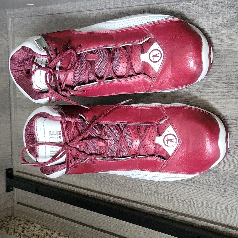 Converse‎ Team Wade Athletic Sneakers Size 17 Burgundy/White